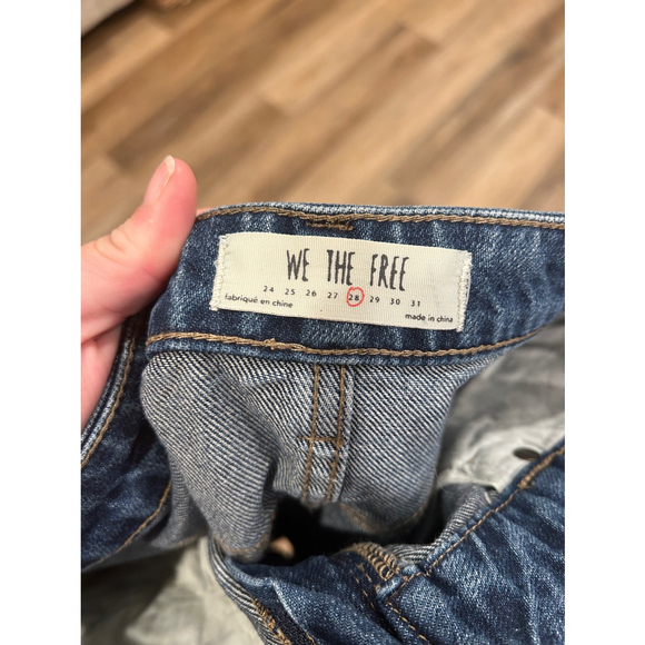 We the free mini denim skirt size 28 - Picture 3 of 3